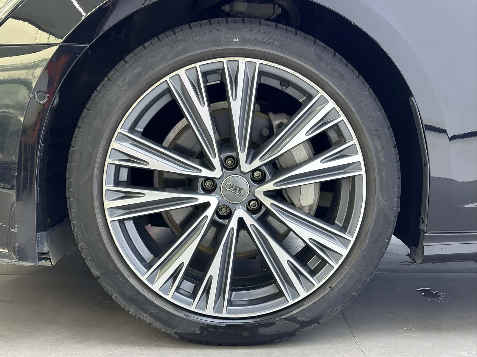Audi A6L, 2019 6