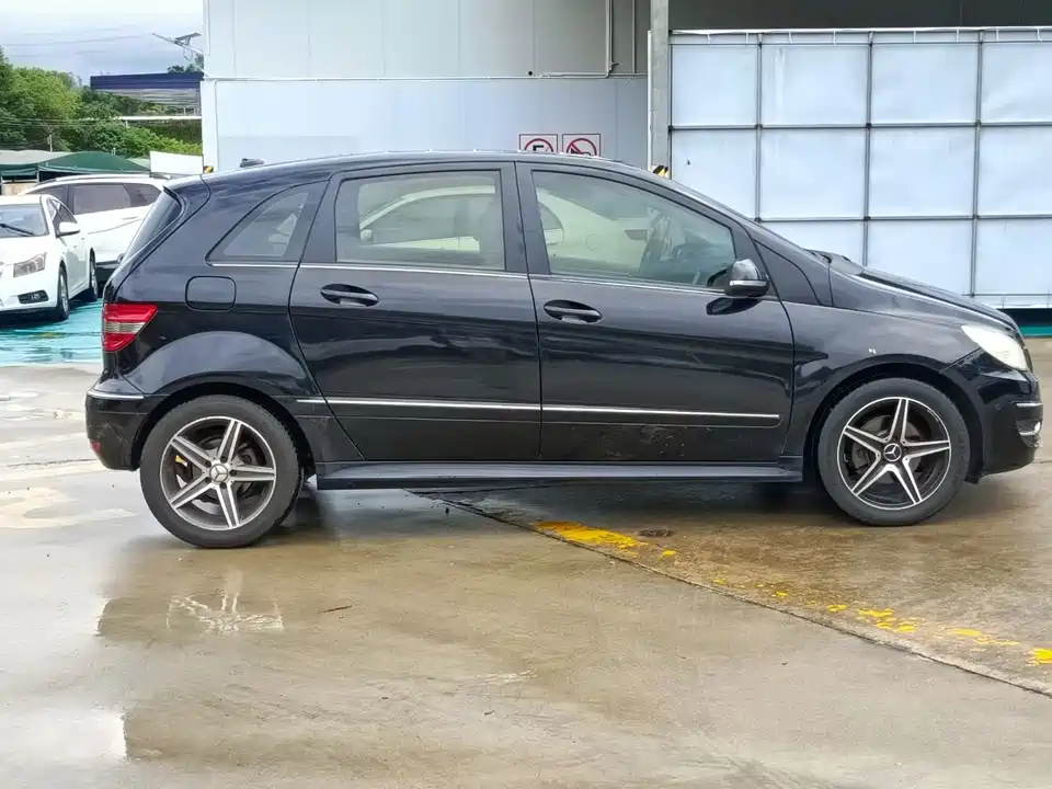 Mercedes-Benz Class B