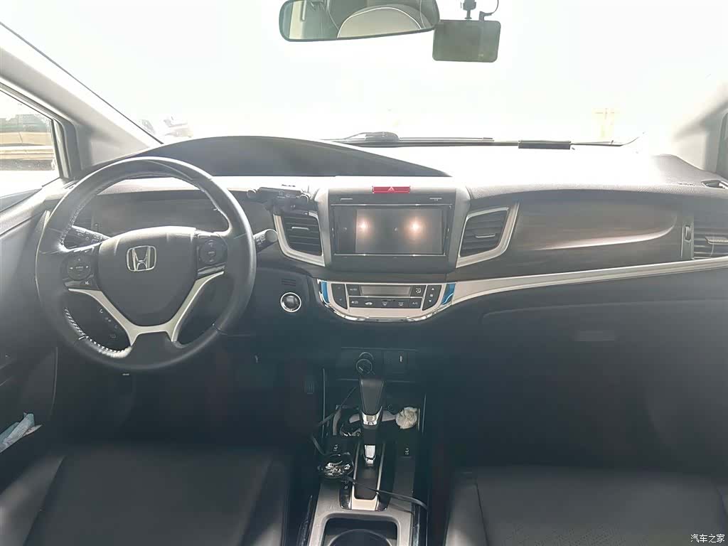 Honda Jade, 2017 6