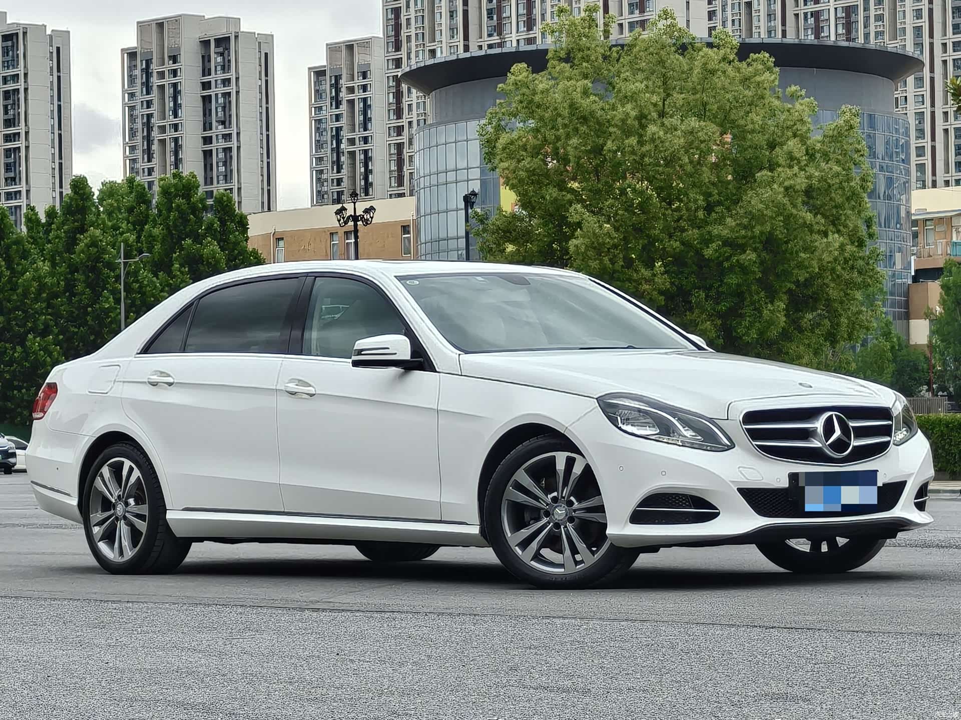 Mercedes-Benz E-Class, 2014 3