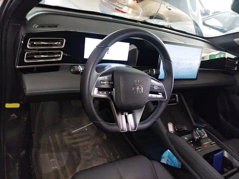 BYD Qin L