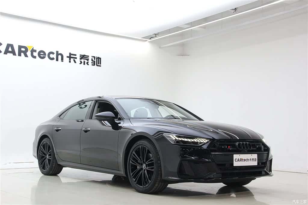 Audi A7L, 2025 4