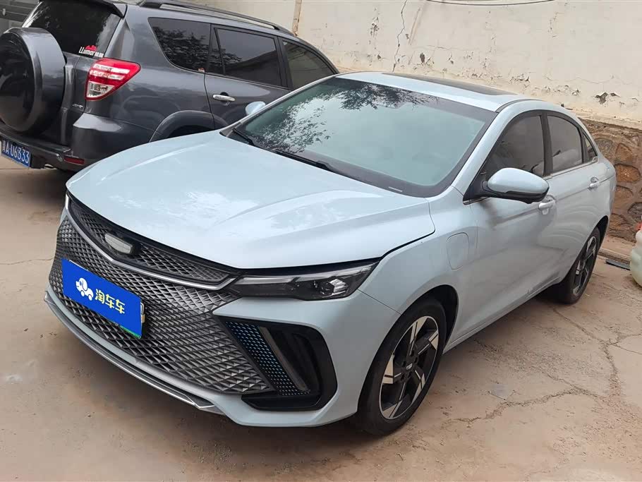 Geely EmgrandL HiP