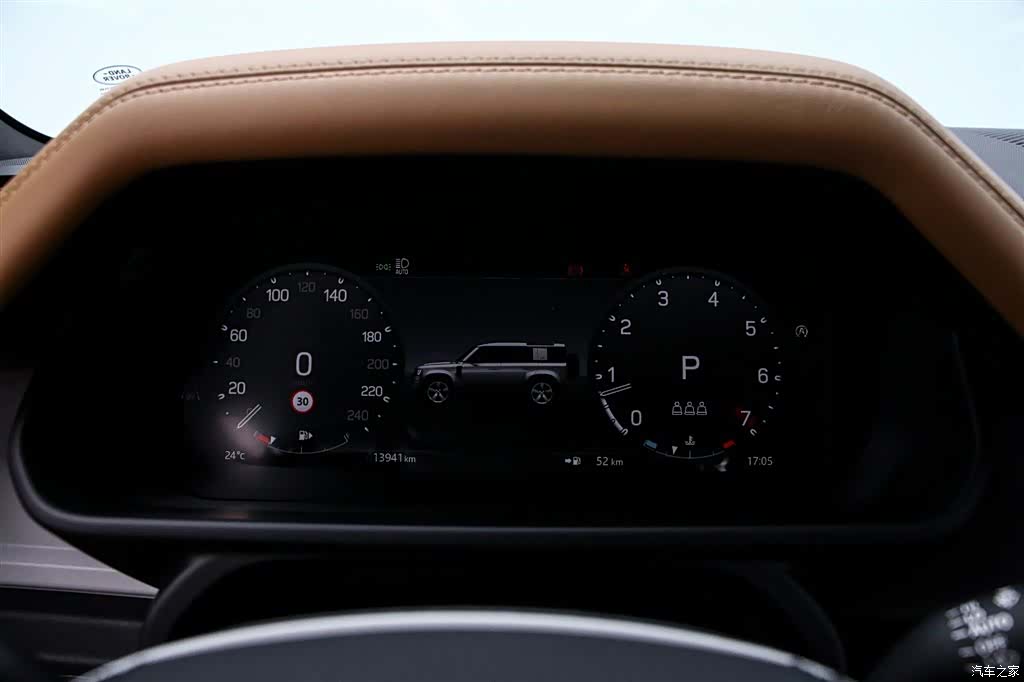 Land Rover Defender, 2024 6