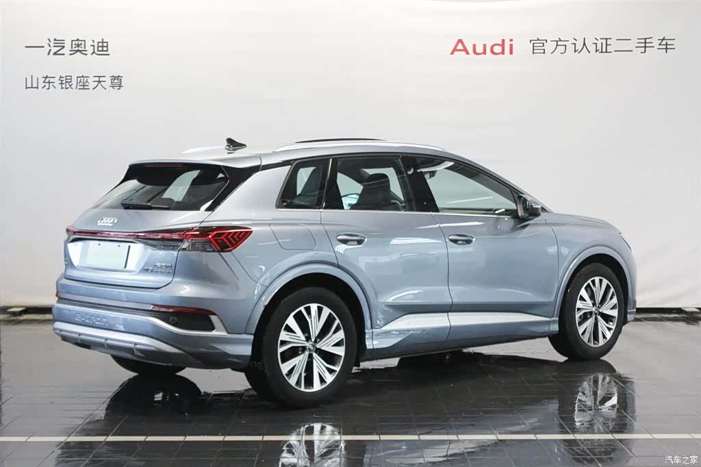 Audi Q4 e-tron, 2024 все фото