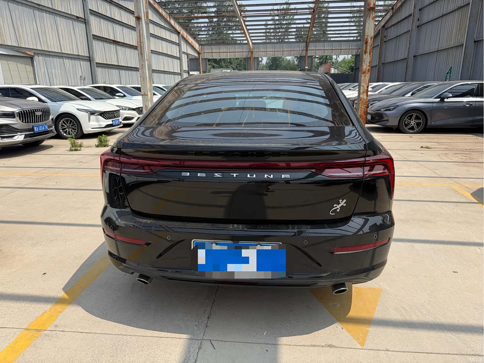 Bestune B70, 2021 8