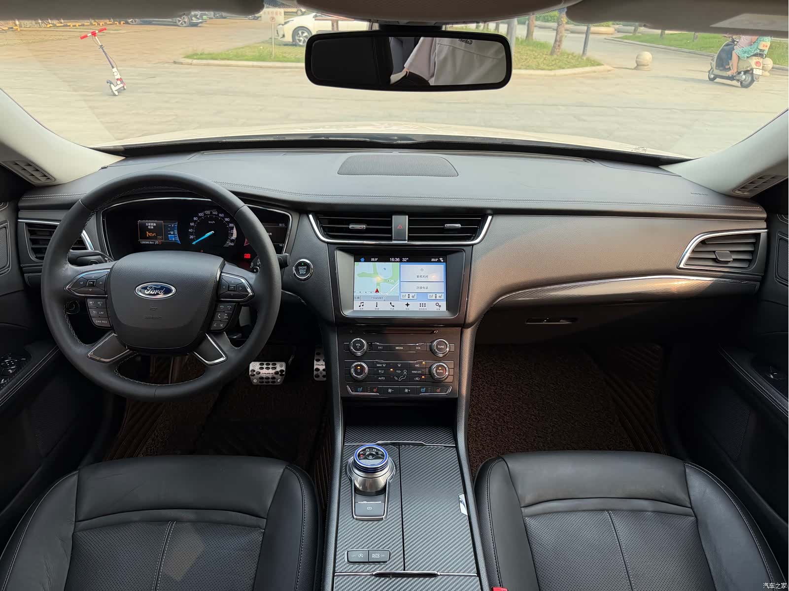Ford Taurus, 2017 13