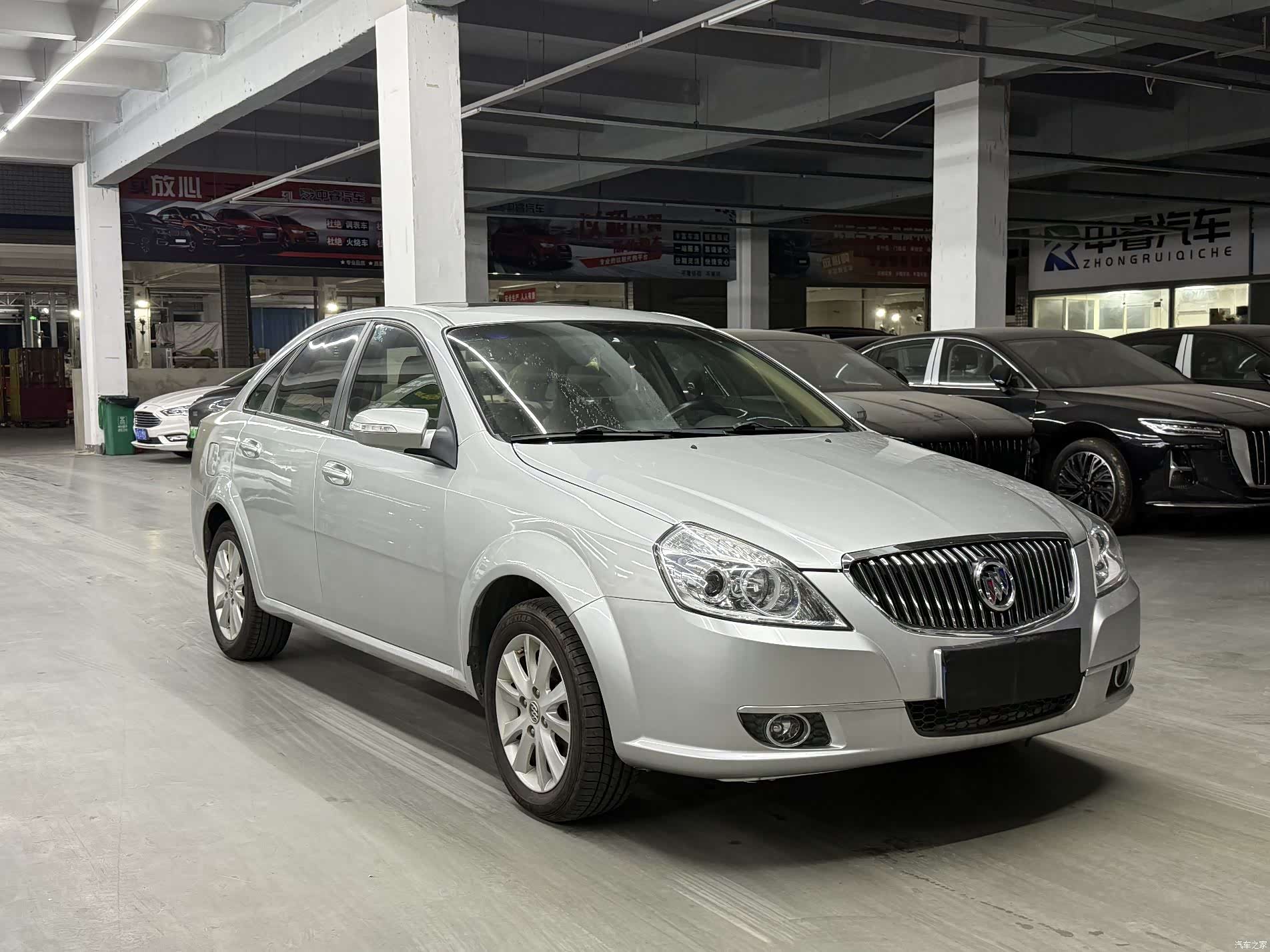 Buick 1.6LX-MT, 2011 3
