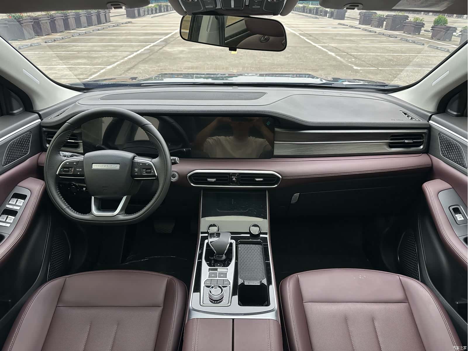 Jetour X90, 2025 10