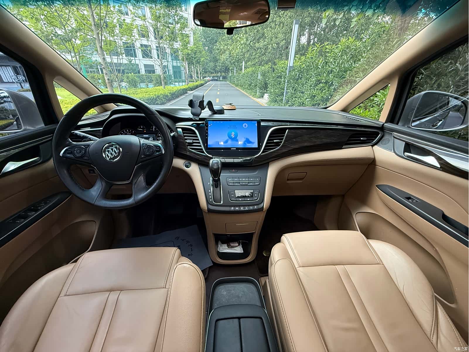 Buick GL8, 2019 7