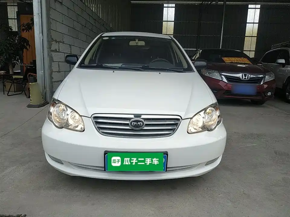 BYD F3