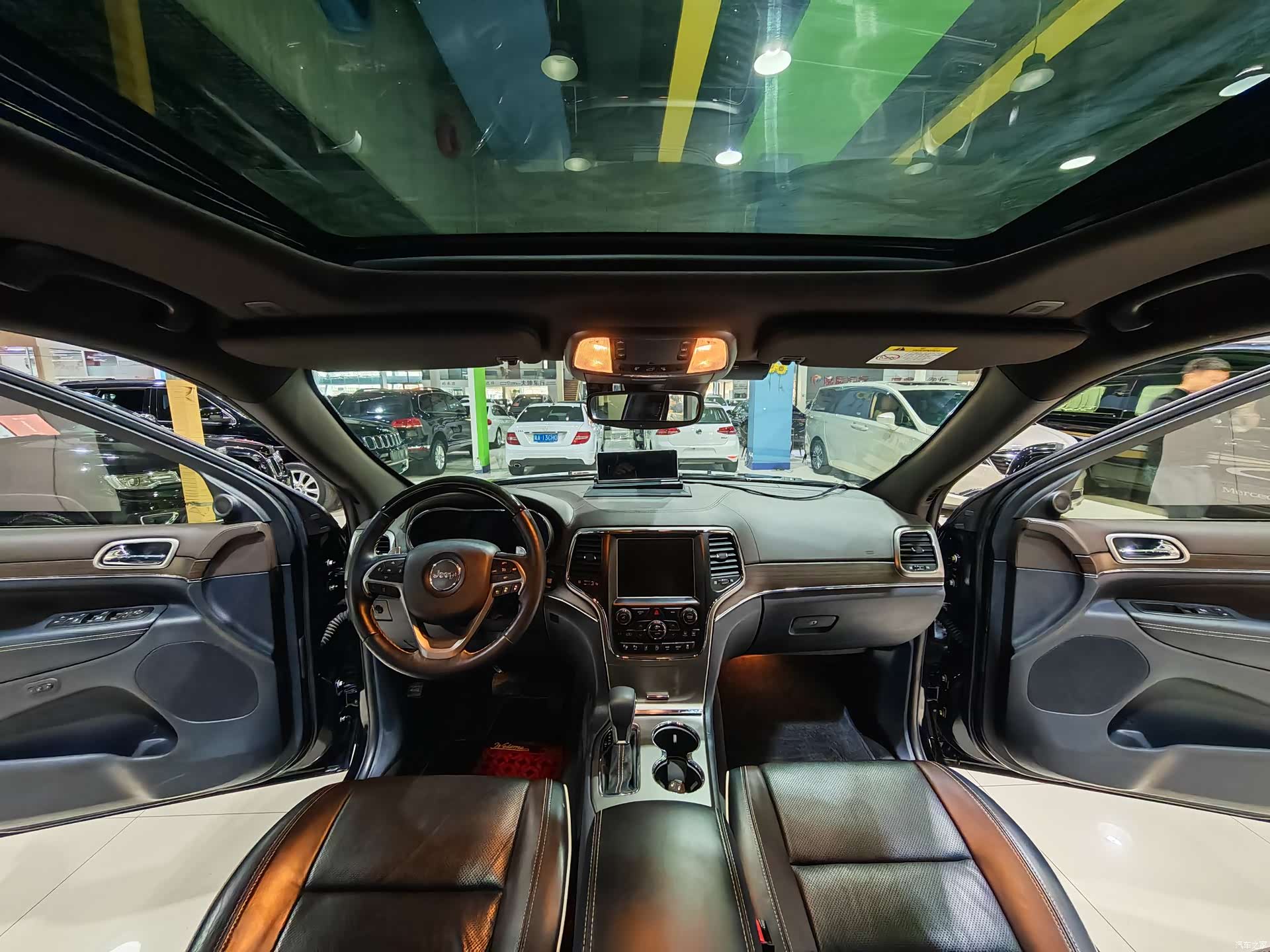 Jeep Grand Cherokee, 2017 6