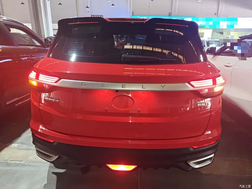 Geely Coolray, 2021 6
