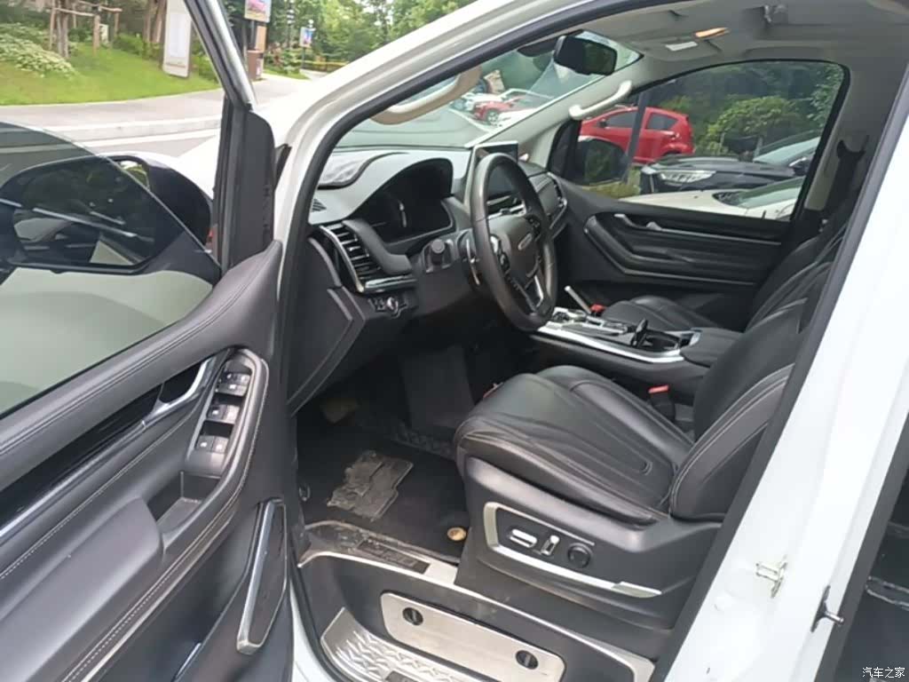 Maxus G20, 2022 15