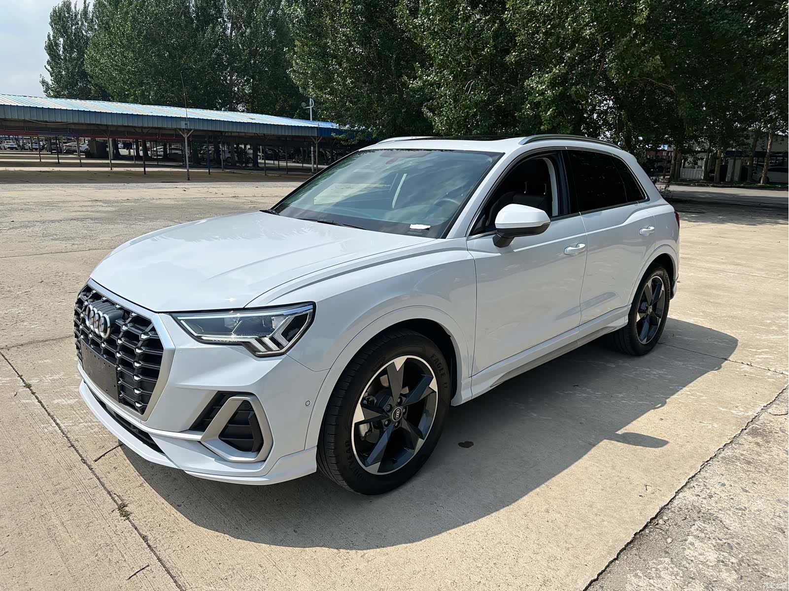 Audi Q3, 2023 3
