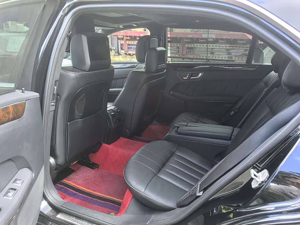 Mercedes-Benz E-class Mercedes-Benz E-class