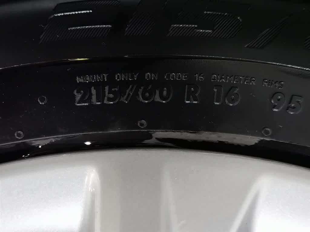 Toyota Camry, 2015 24