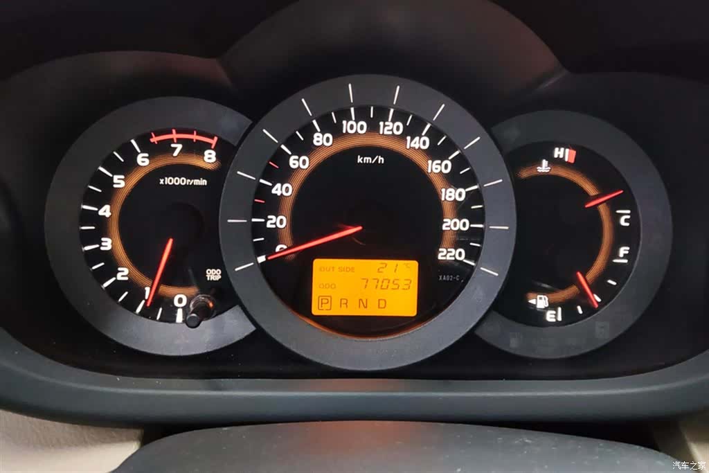 Toyota RAV4, 2011 14