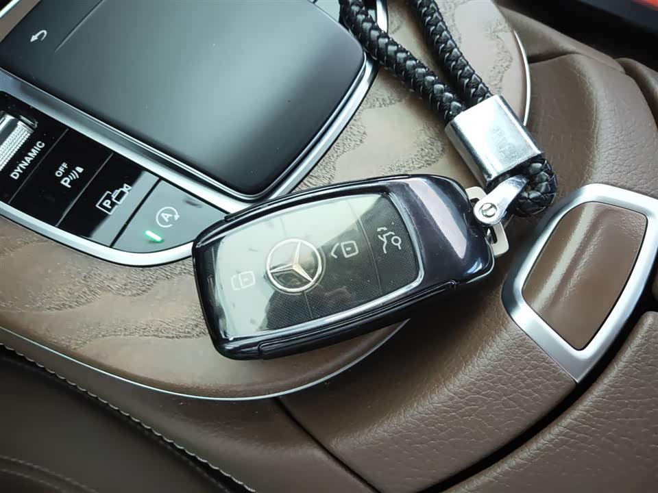 Mercedes-Benz E-class Mercedes-Benz E-class