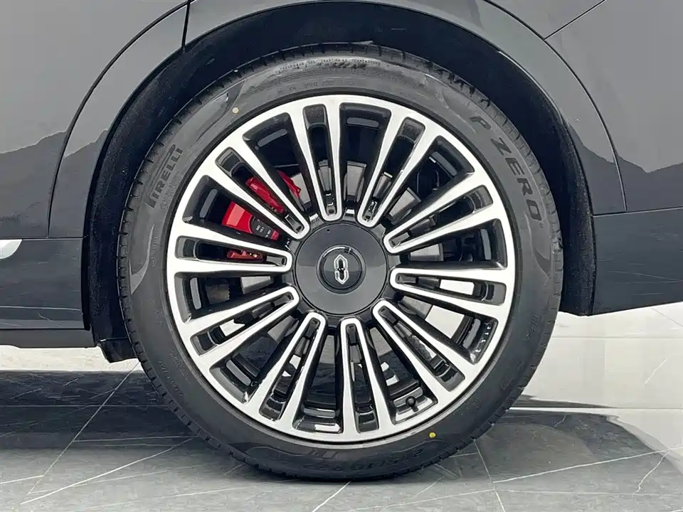 AITO Ask the world M9