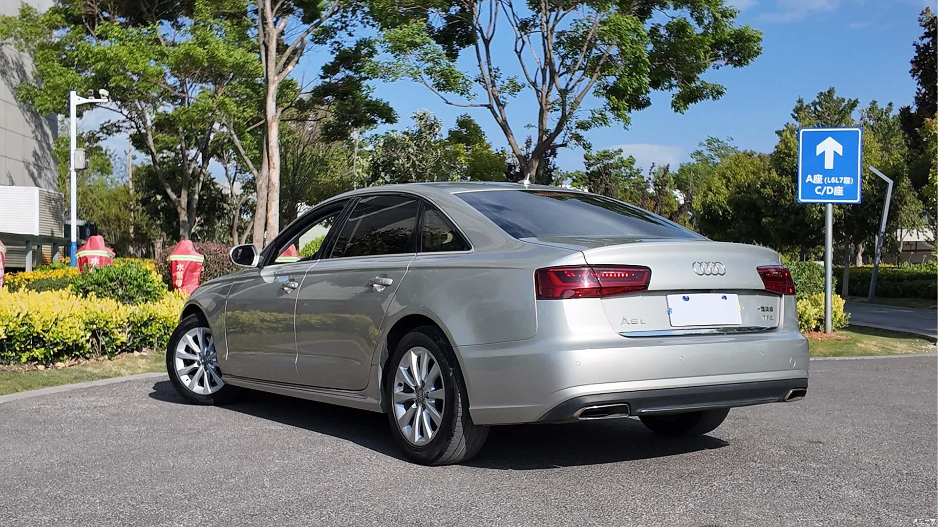 Audi A6L, 2016 8