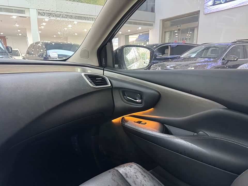 Nissan Loulan Nissan Loulan