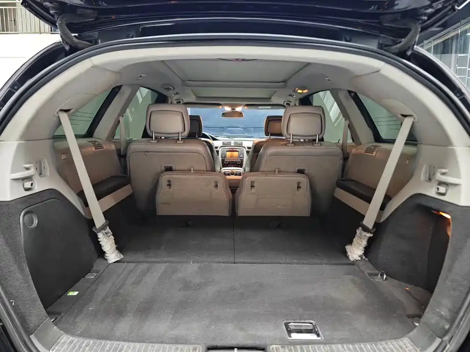 Mercedes-Benz R-class