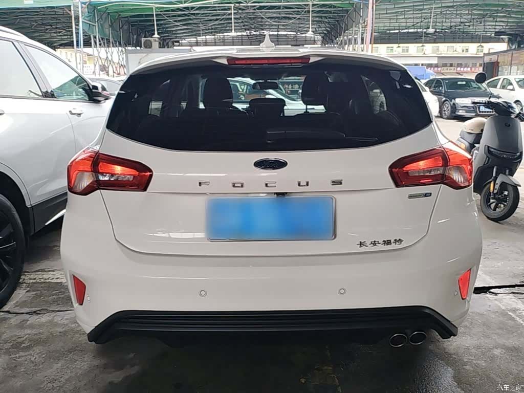 Ford Focus, 2021 6