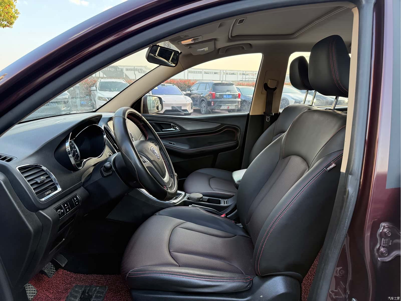 Wuling 560, 2016 все фото