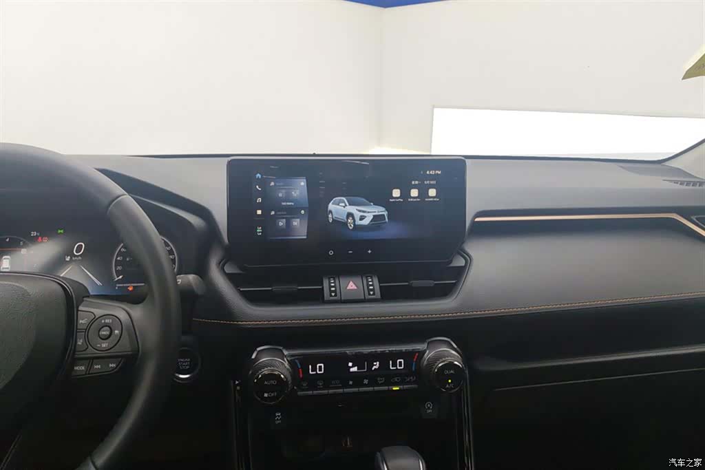 Toyota Wildlander, 2026 13