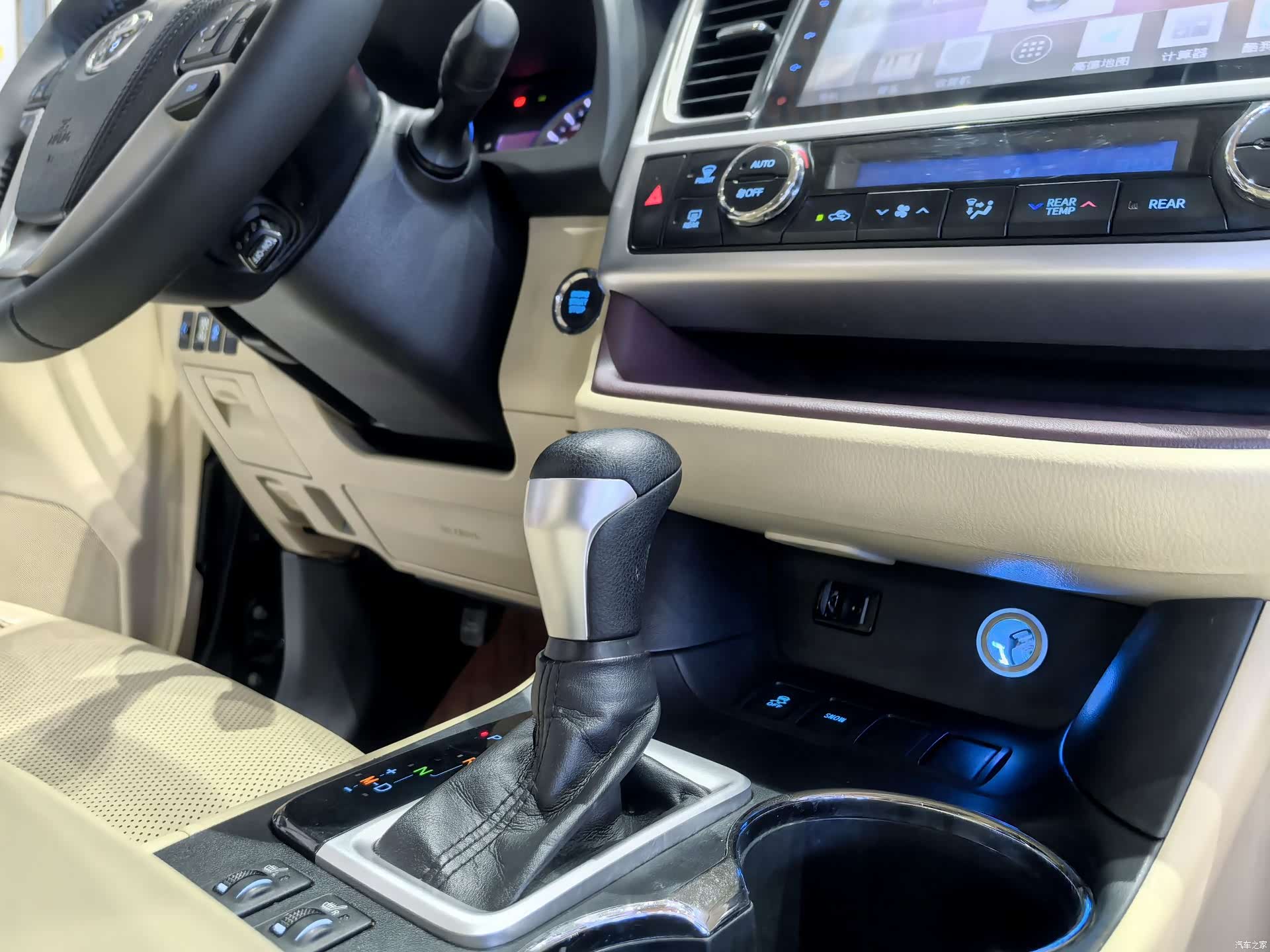 Toyota Highlander, 2017 18