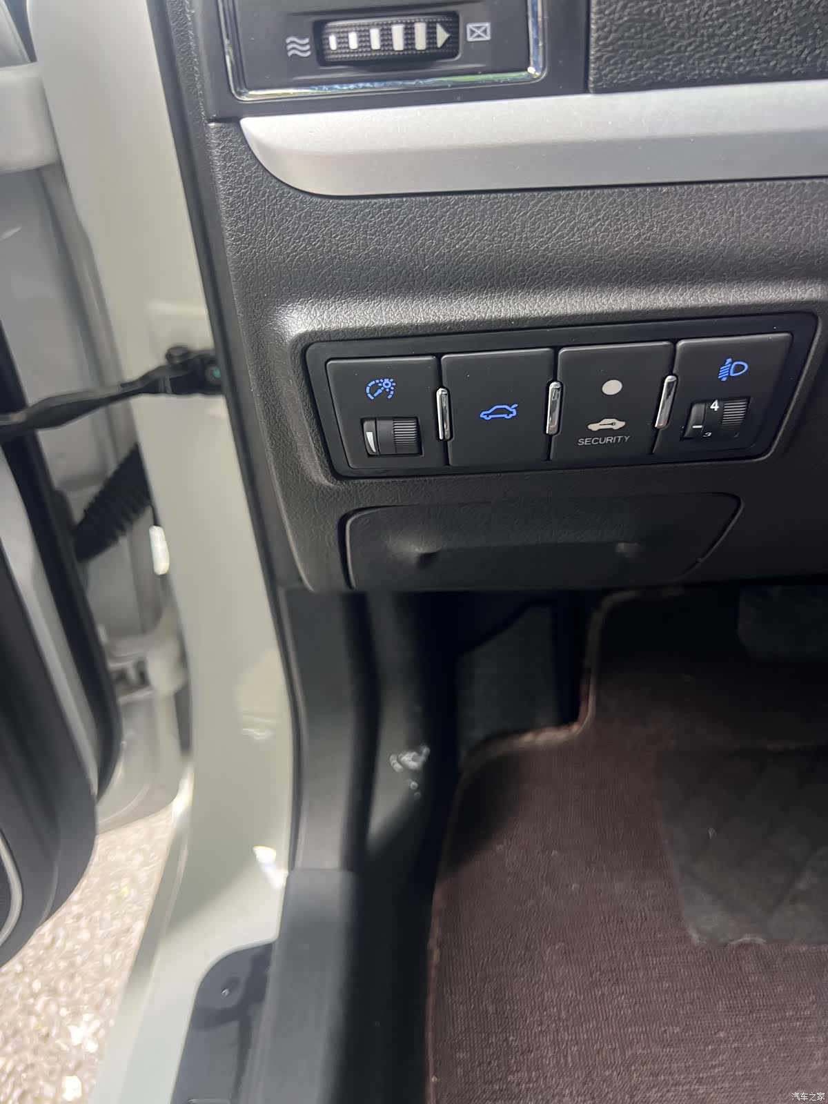Geely Emgrand, 2017 12
