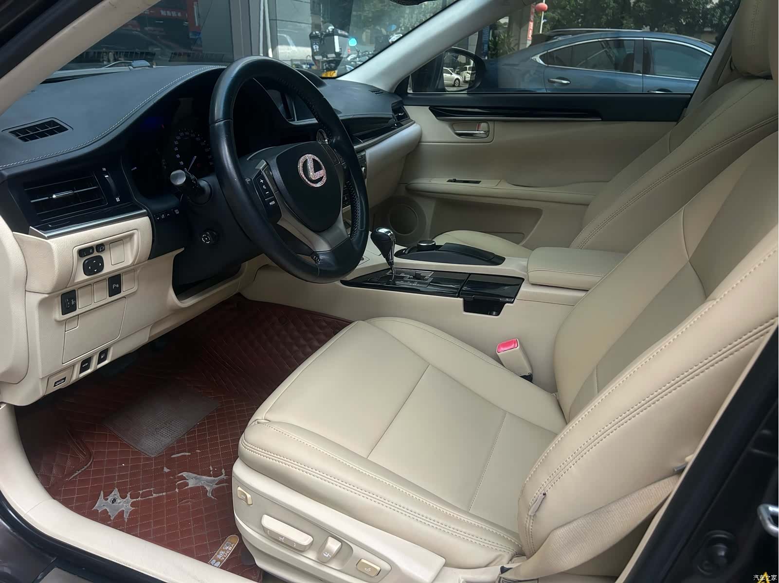 Lexus ES, 2012 20