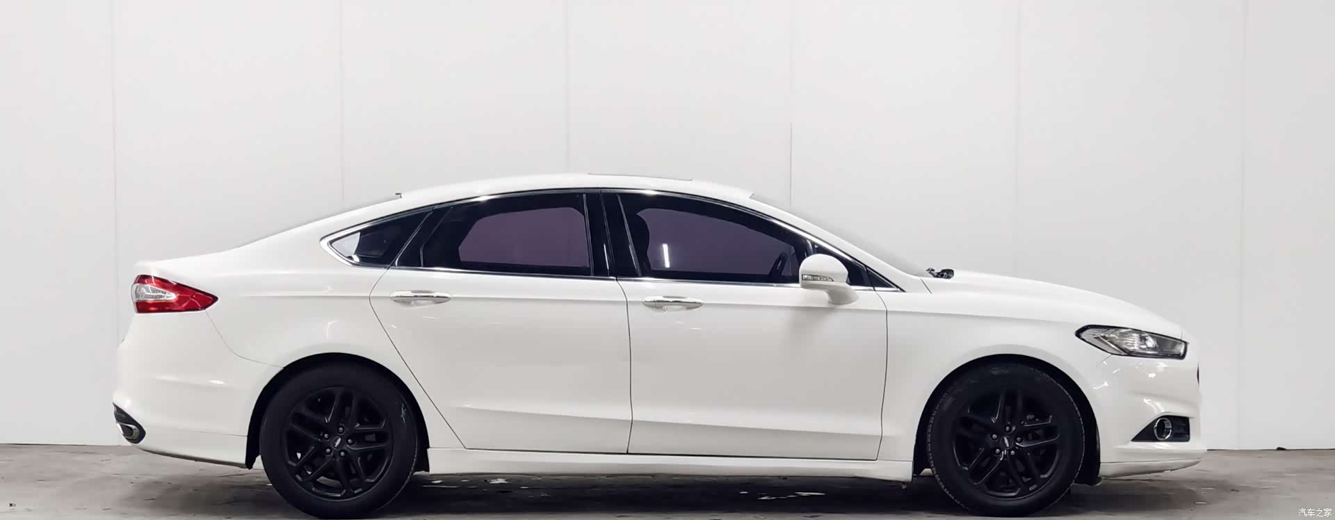 Ford Mondeo, 2015 8