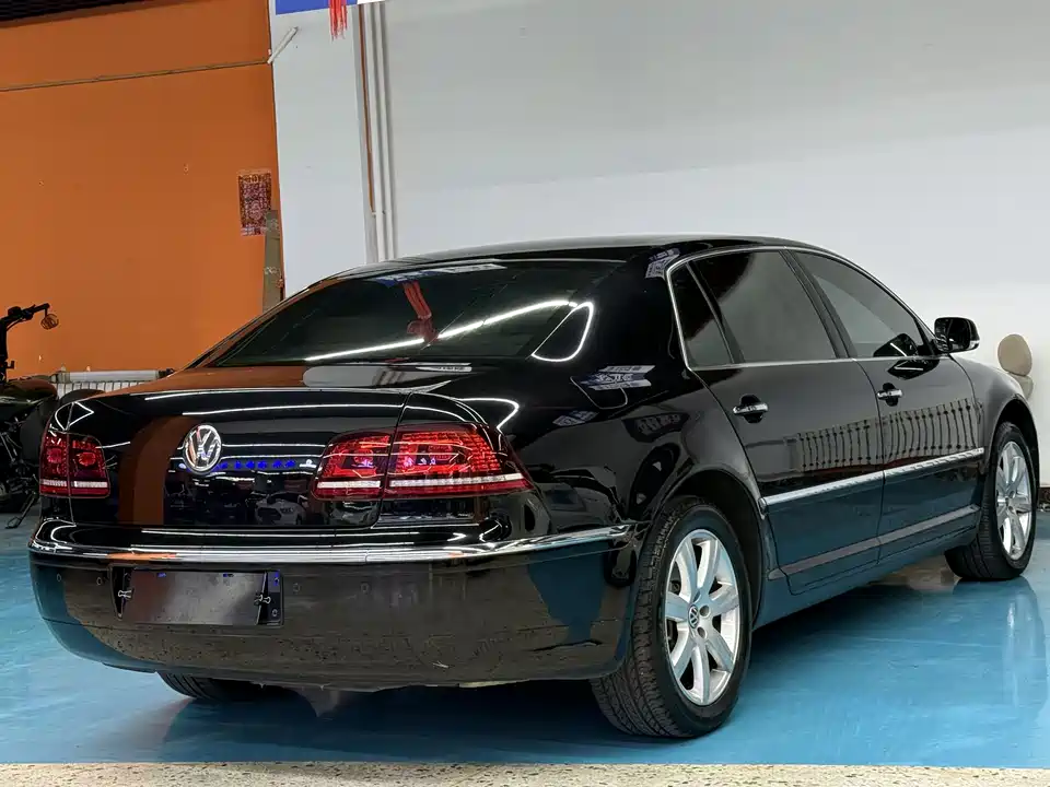 Volkswagen Phaeton