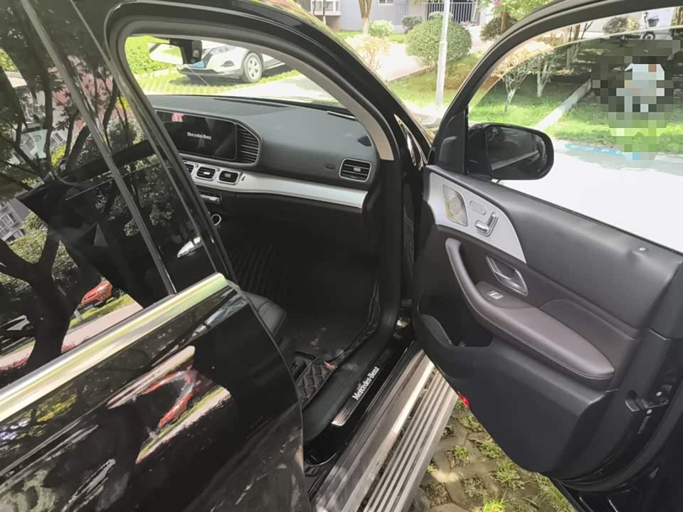 Mercedes-Benz GLE Mercedes-Benz GLE
