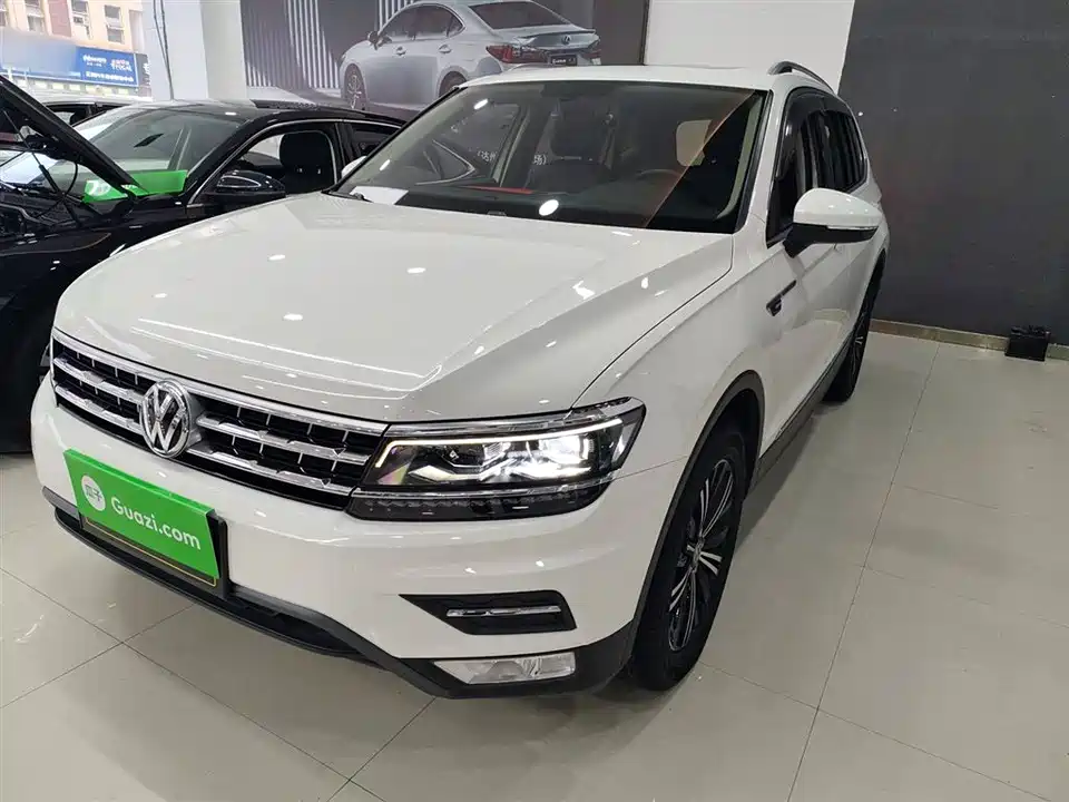 Volkswagen Tiguan L
