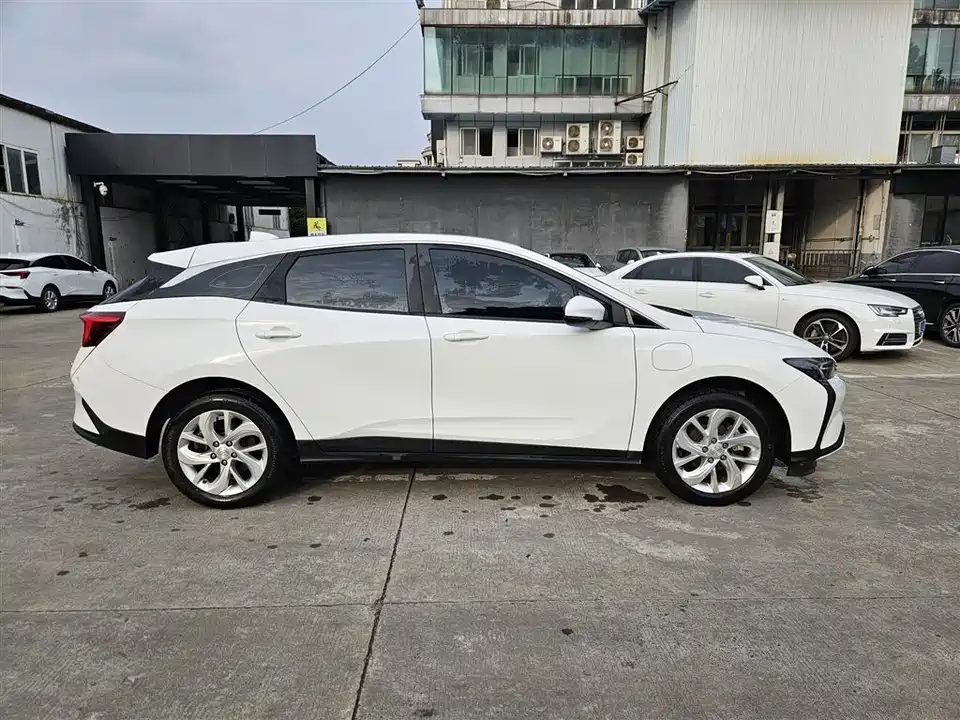 Buick Slightly blue 6