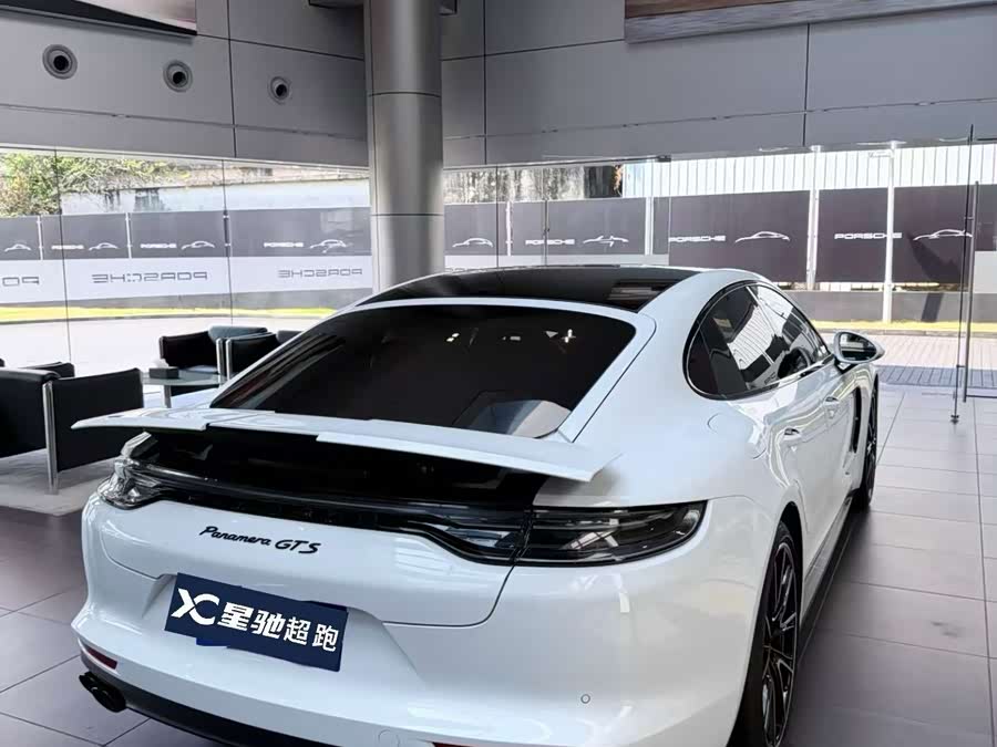 Porsche Panamera 2025, фото 2