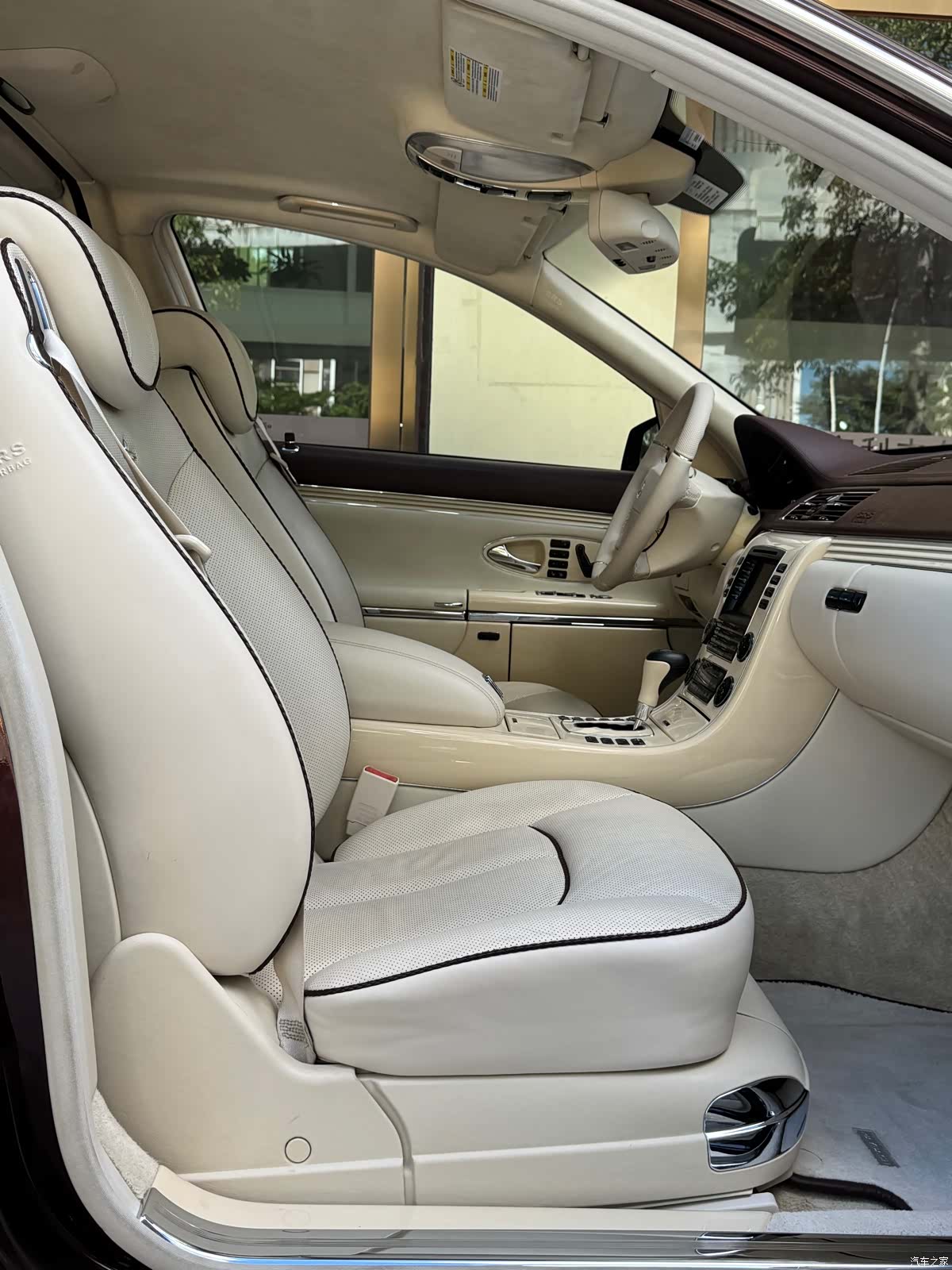 Maybach 62, 2012 6