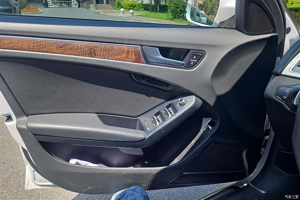 Audi A4L, 2014 7