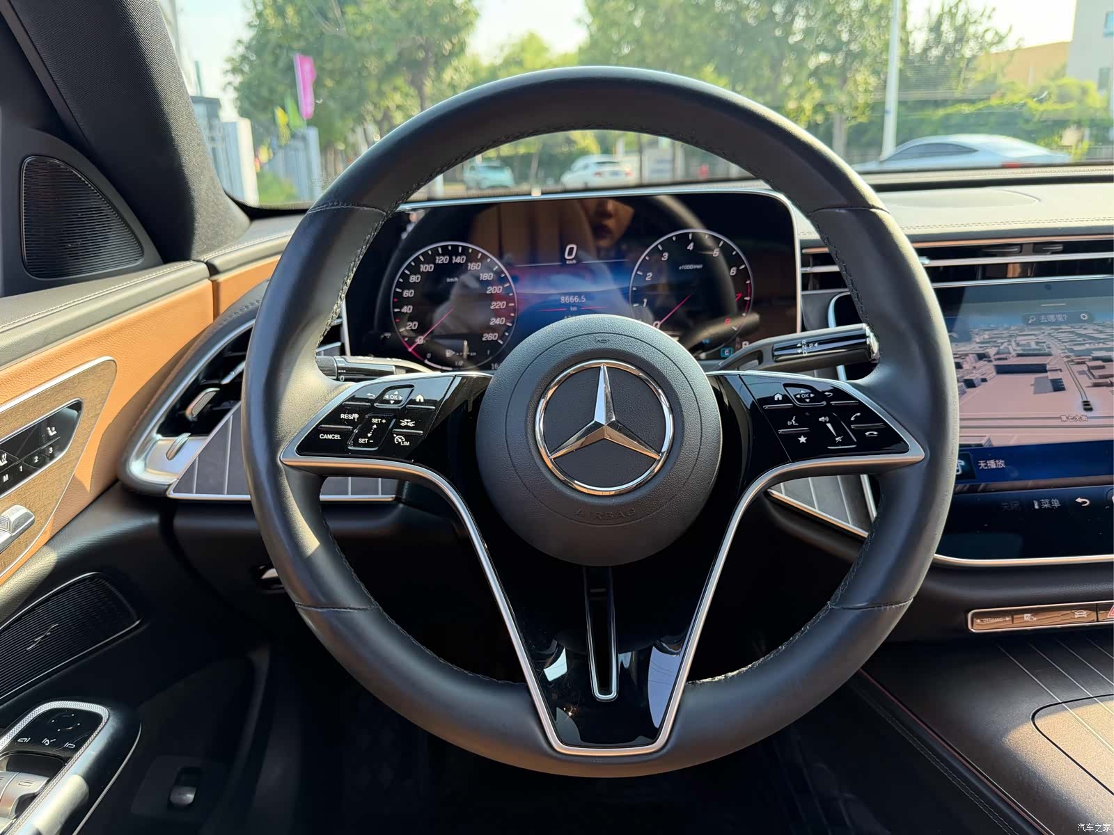 Mercedes-Benz E-Class, 2024 4