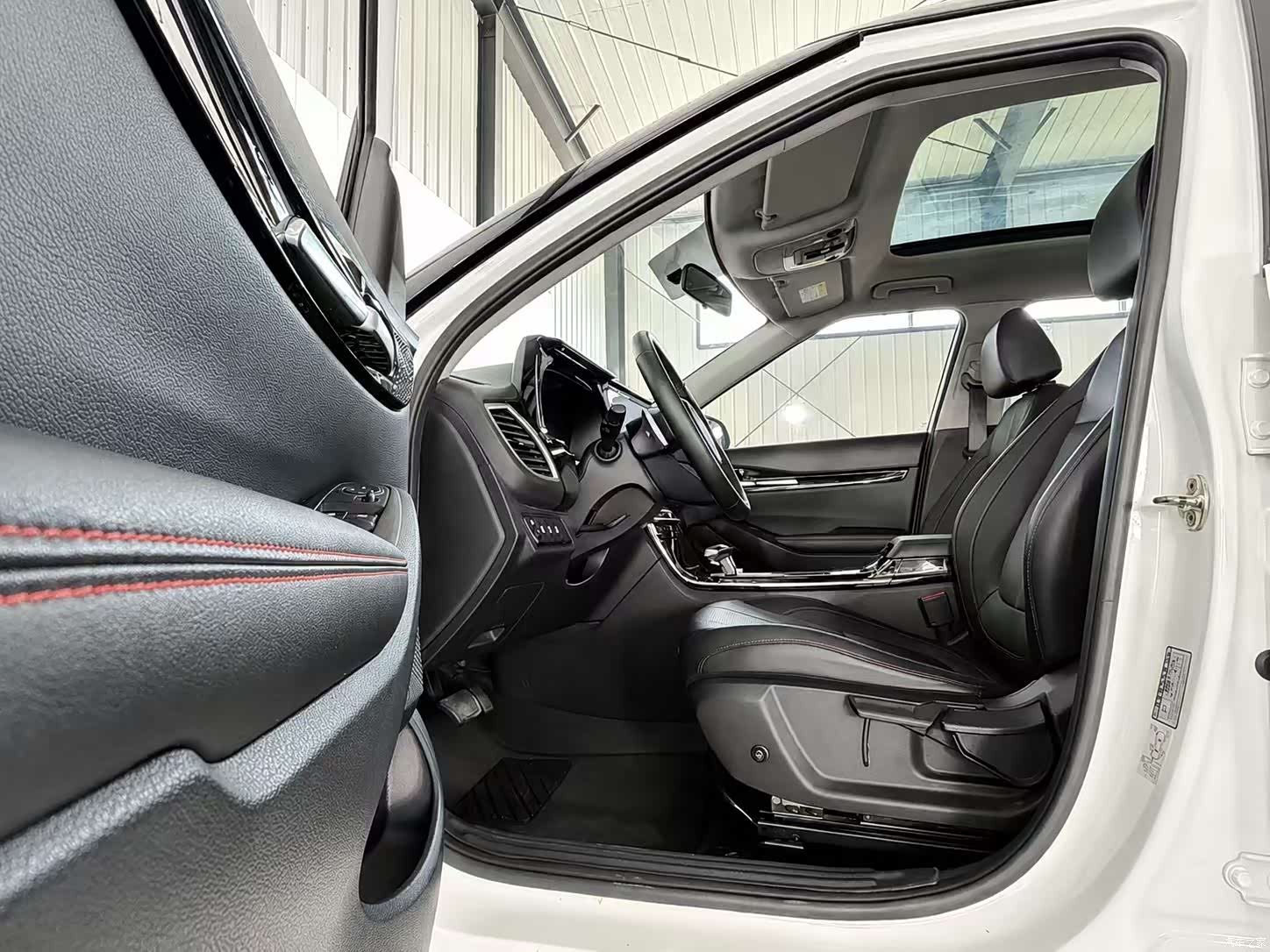 Kia KX3, 2023 17