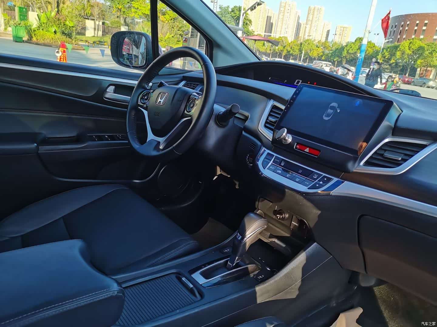Honda Jade, 2015 4