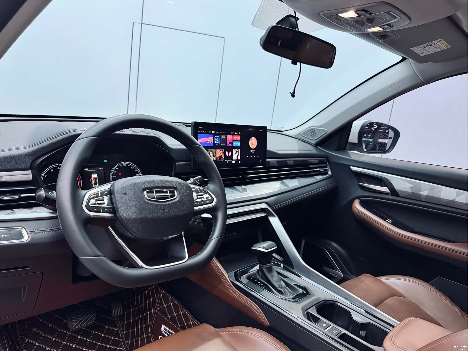 Geely X6, 2021 8