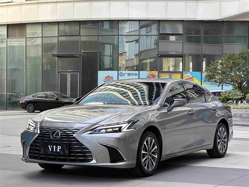 Lexus ES 2025 200 Premium