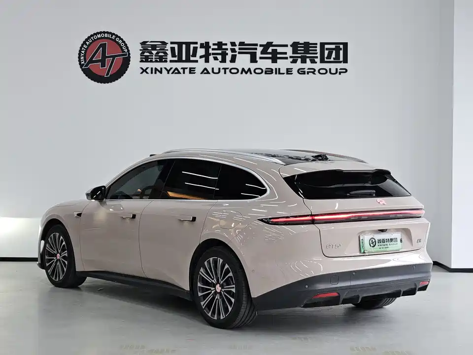 NIO ET5T