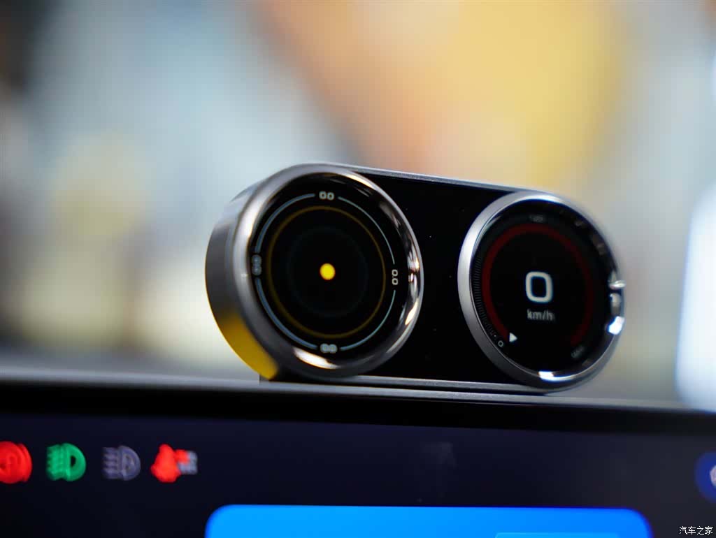 Xiaomi SU7, 2025 14