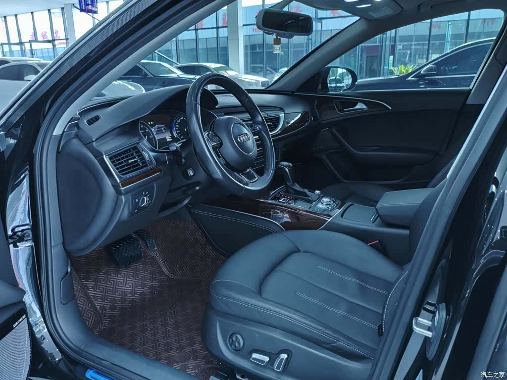 Audi e-tron, 2019 8