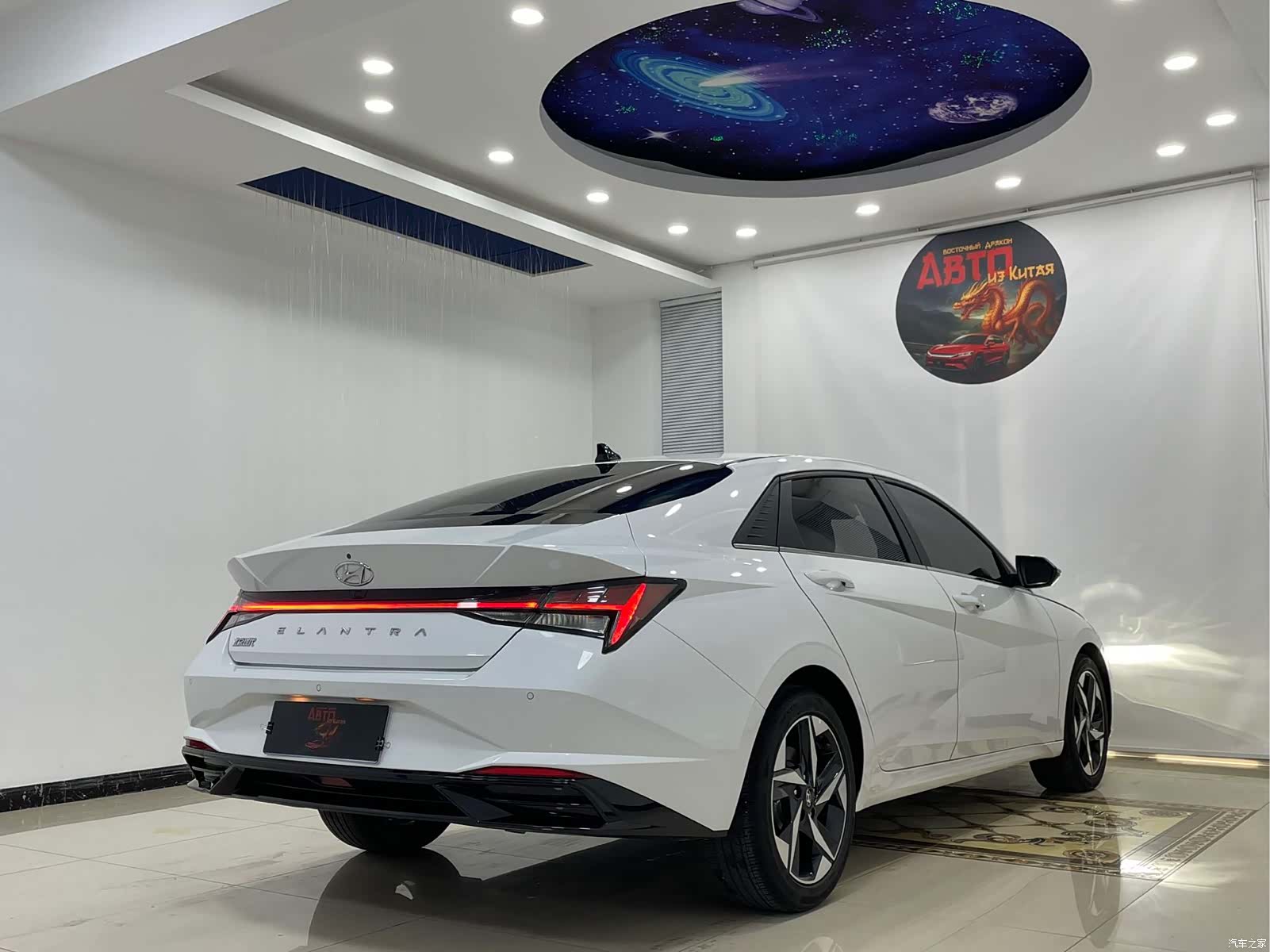 Hyundai Elantra, 2023 18